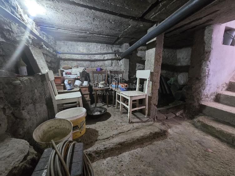 Casa, formata din 2 apartamente, Sighisoara - 16