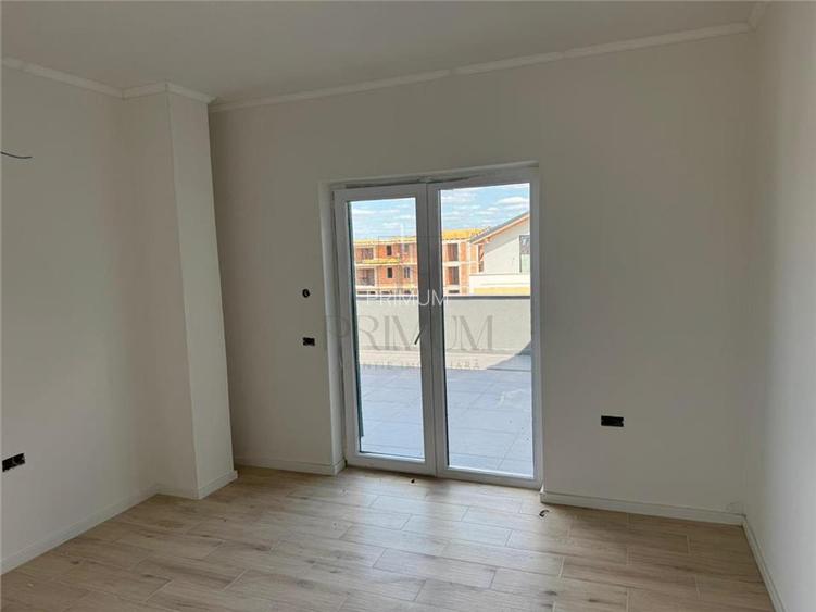 GIROC - 4 CAM - 2 BAI - LOC PARCARE - INCALZIRE IN PARDOSEALA - BLOC NOU - 3