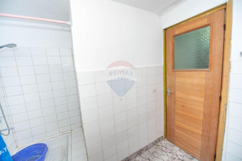 Apartament cu 4 camere 117 mp de vanzare, cu curte de 150 mp, Ploiesti - 21