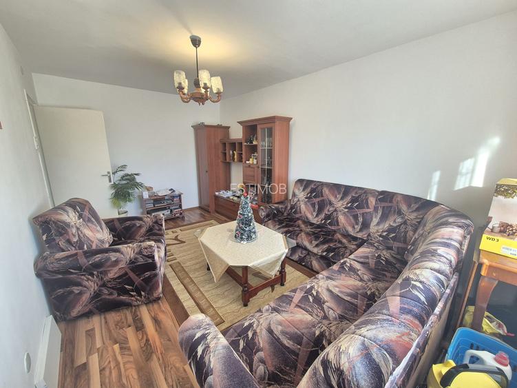 Vanzare apartament 3 camere zona Calea Bucuresti Str. Zorilor Etaj intermediar - 14