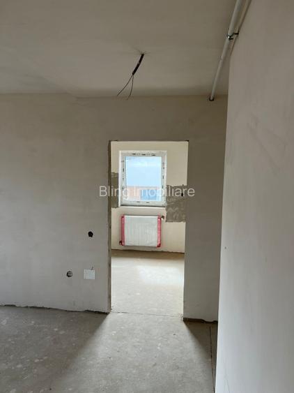 Apartament cu 3 camere, 66 mp, 2 balcoane, zona Terra - 7