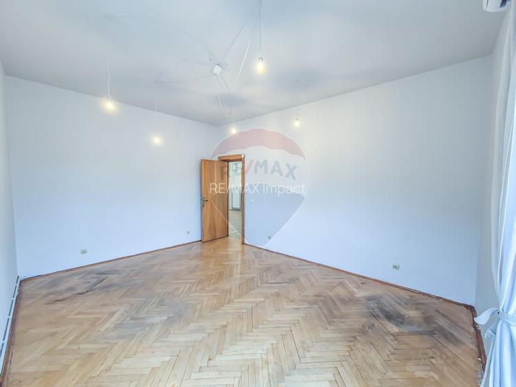 Inchiriere apartament 4 camere Armeneasca, 100mp- birouri Armeneasca - 12