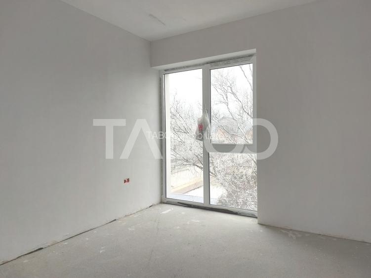 Apartament 91 mp 3 dormitoare 2 bai terasa loc parcare etaj 2 Cisnadie - 6