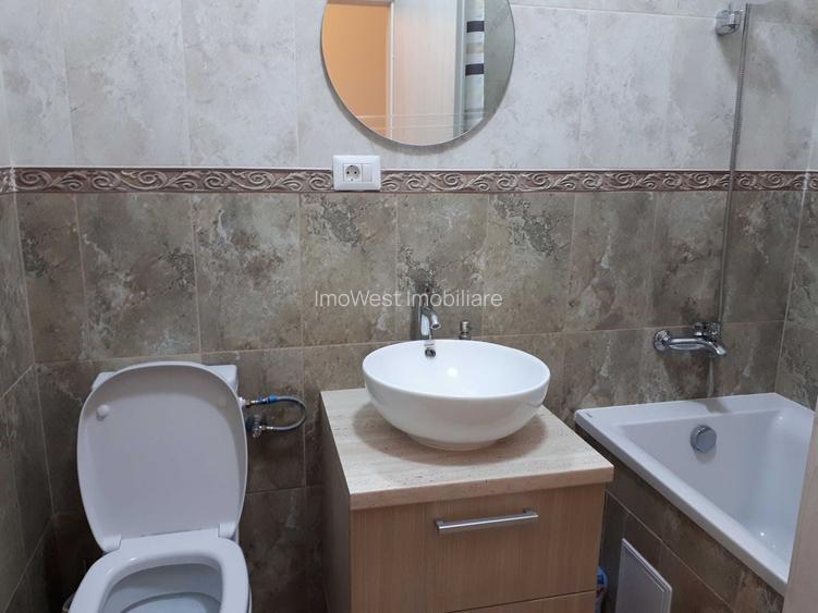 Giroc-Eso | 3 Camere | Etaj 1 | Centrala proprie | Loc de parcare - 6