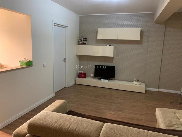 Apartament cu 3 camere. Unirii bloc nou - 5