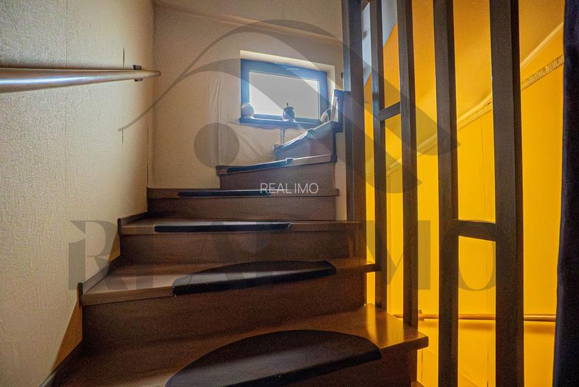 Vilă D+P+1E | 347 mp desfășurat | 487 mp teren | Ovidiu Sud - 30