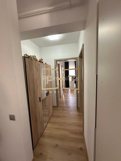 Apartament de vanzare cu 3 camere, 54 mp , balcon, zona Terra! - 5