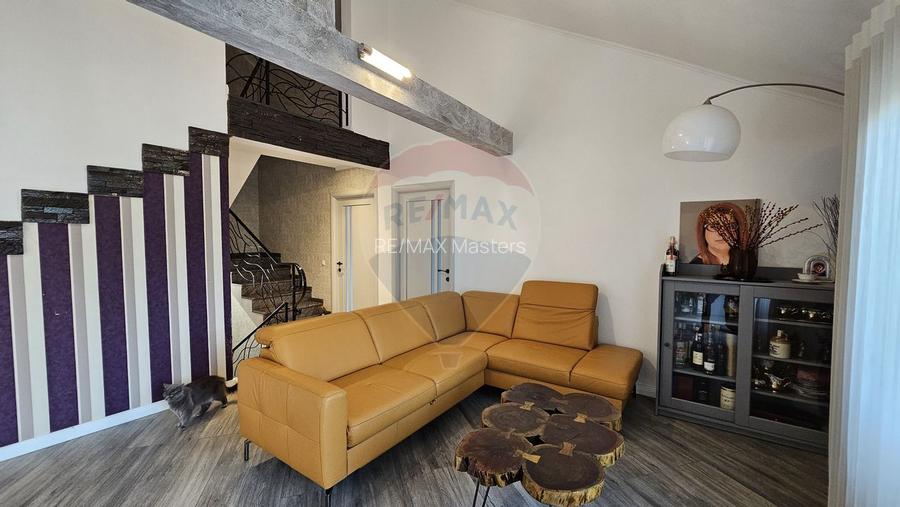 Casă / Vilă cu 7 camere si teren 1000 mp în zona Centrala-Suceava - 35