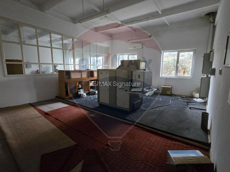 INCHIRIERE Spații de birouri si multifunctional de 1750 mp - 10