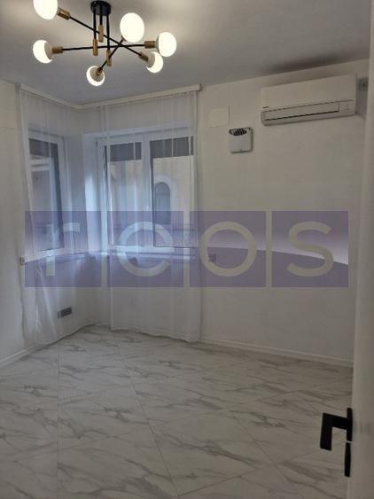 Inchiriere duplex  Premium 5 camere ( Parter+Demisol ) in vila Piata Romana - 12