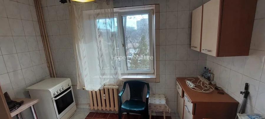 Basarabia-Garsoniera-Decomandata - 2