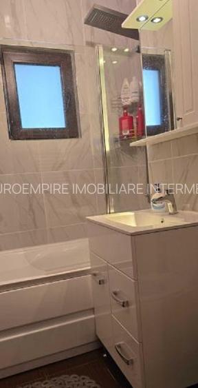Apartament 3 camere decomandate zona Far - 4