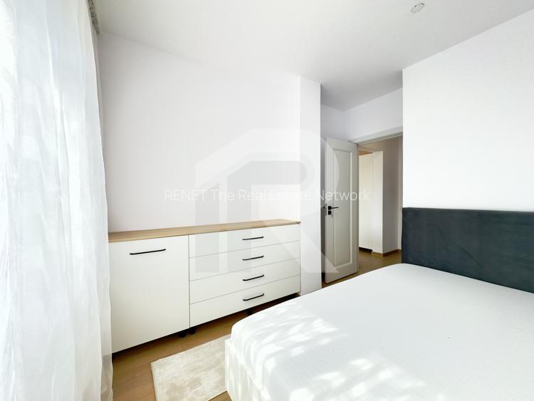 Studio,  prima închiriere Drumul Taberei - Parc Moghioros, etaj 4/10 - 6