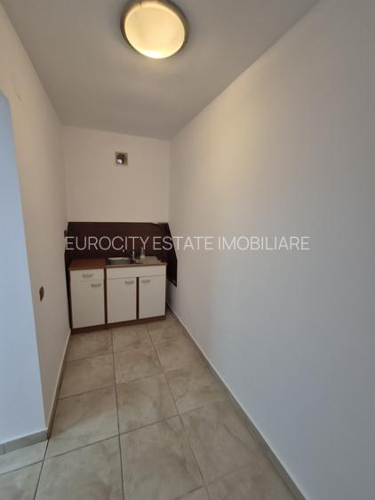 B-dul Gloriei, imobil P+1, pentru birouri, comercial - 20