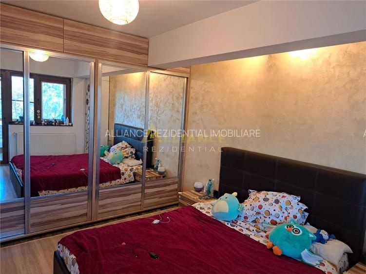 Apartament 3 camere de vanzare - Soseaua Oltenitei Sector 4 - 18