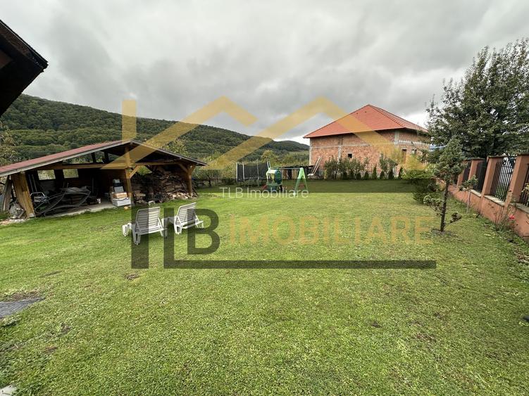 Vila cu 8 camere de vanzare, teren 1580mp, Zona Praid - 4