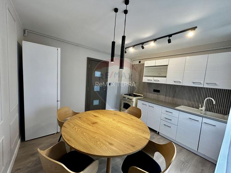 Apartament cu 3 camere de închiriat în zona Sasar - 2