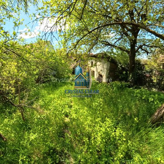 Casă 2 camere + teren 1700 mp - zona Platoul Cornești, str. Trebely - 22