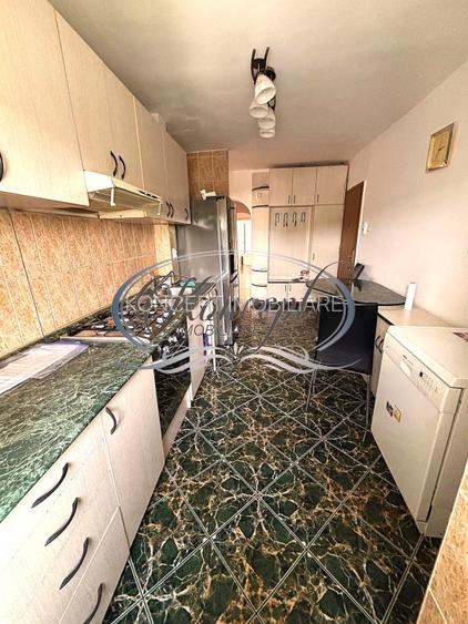 Apartament spatios si luminos cu priveliste spre oras, zona OMV Manastur - 7