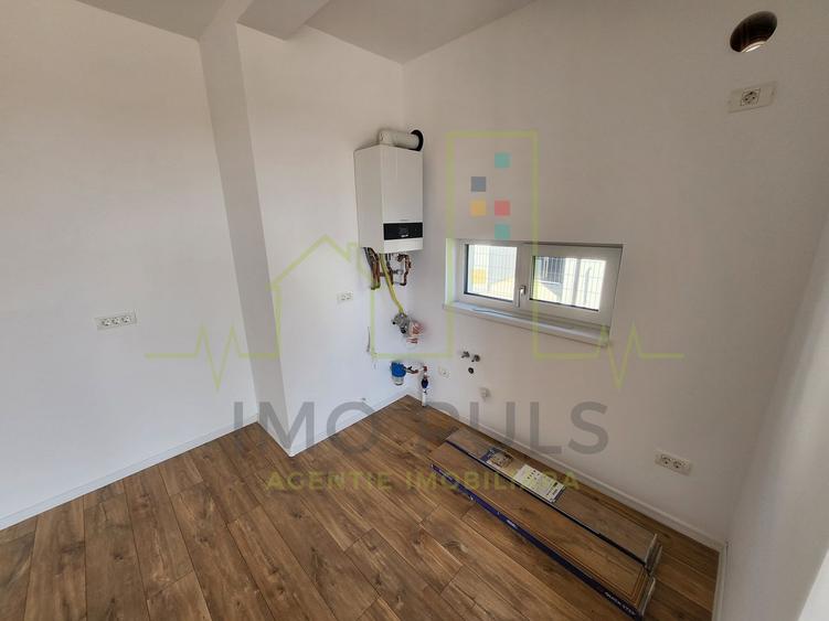 5 Camere. 3 Bai. Terasa acoperita.