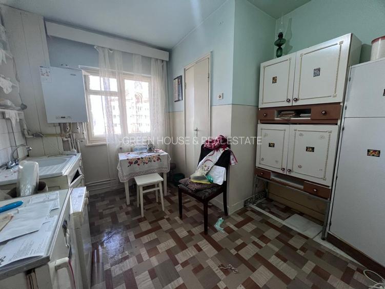 Apartament 2 camere,zona Piata Centrala - 8