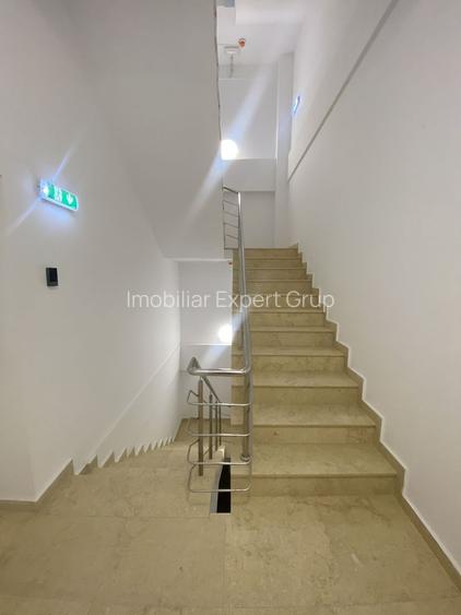 Universitate, imobil S+P+3+terasa - 27