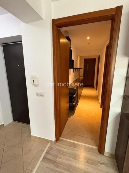 3camere-80mp-bloc nou-metrou-centrala proprie-parcare - 8