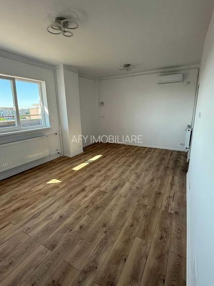 De vanzare studio tip Penthouse, Alexandru Obregia, sector 4 - 2