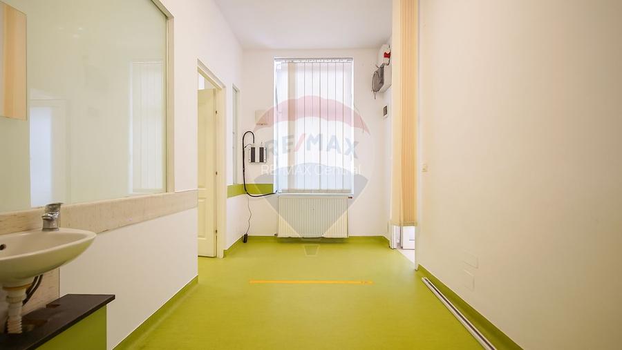 Spațiu birouri/cabinete medicale 66 mp, str. Iuliu Maniu, Brașov - 9