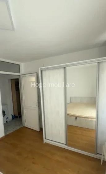 Brancoveanu-Paduroiu-Apartament de 2 camere-decomandat - 7