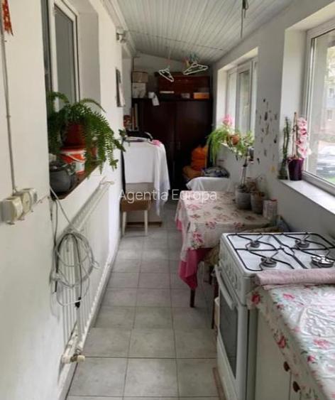 Apartament cu 2 camere de vanzare zona 23 August Tulcea - 4