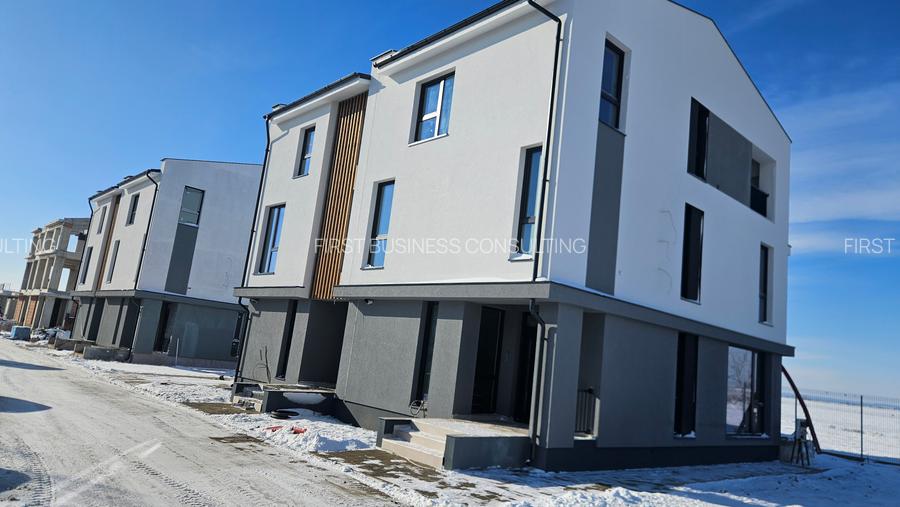 VILE P+1+M, 5 camere+Teren 150 mp.zona Otopeni-DIRECT DEZVOLTATOR - 2