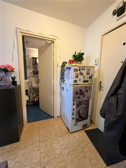 Vanzare Garsoniera decomandta in bloc de apartamente - 6