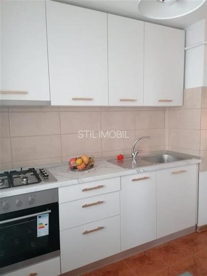 Apartament 2 camere - Zona Nicolina - 449 Euro - 8