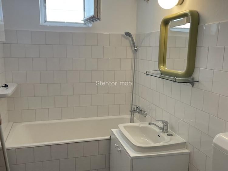 Militari, Uverturii - 5