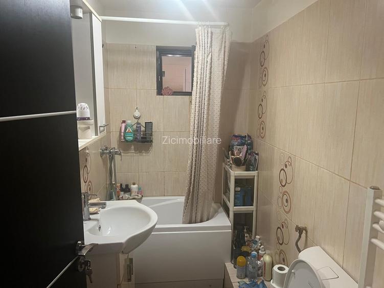 Vilă duplex Domnești, 5 camere, 120 mp utili, teren 165 mp, fotovoltaice, parcar - 10