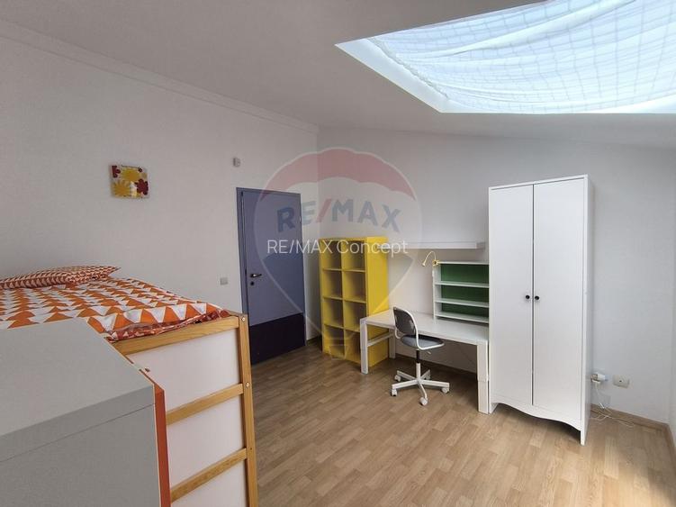 Casă de vanzare - 38