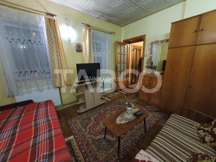 Apartament de inchiriat 2 camere la casa 40 mp utili + curte - 3