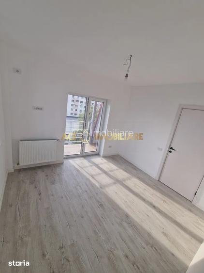 2 Camere de vanzare | Titan | Metrou | Centrala | Comision 0 - 8