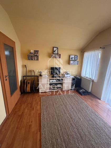 Casa individuala cu 5 camere,mobilata si utilata,Calea Aradului - 16