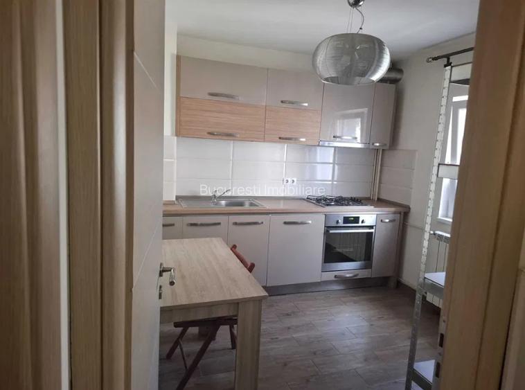 Garsoniera Mall Vitan, P-ta Alba Iulia, Metrou, Mobilata Utilata, Amenajata, et3 - 3