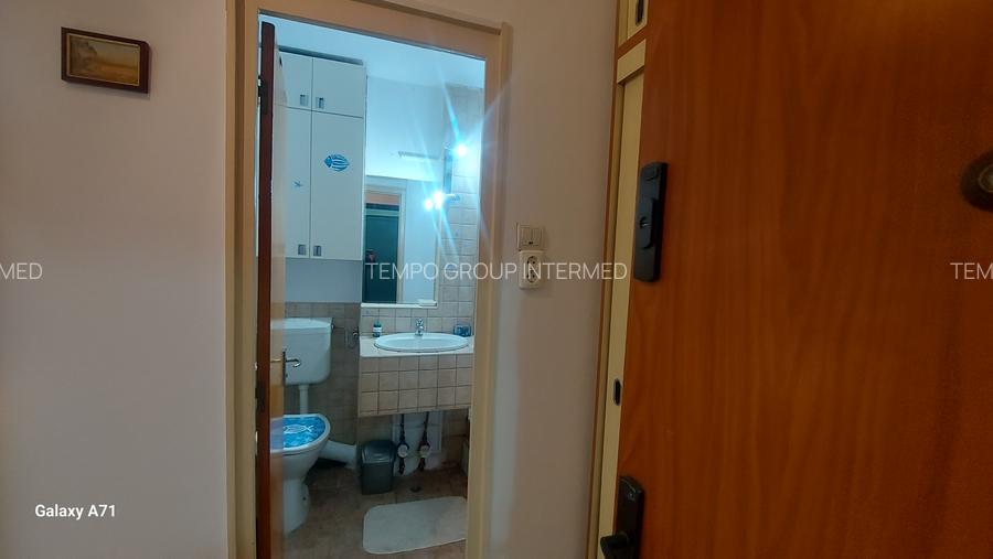 Panduri- garsoniera cocheta la cinci minute de metrou!! - 26