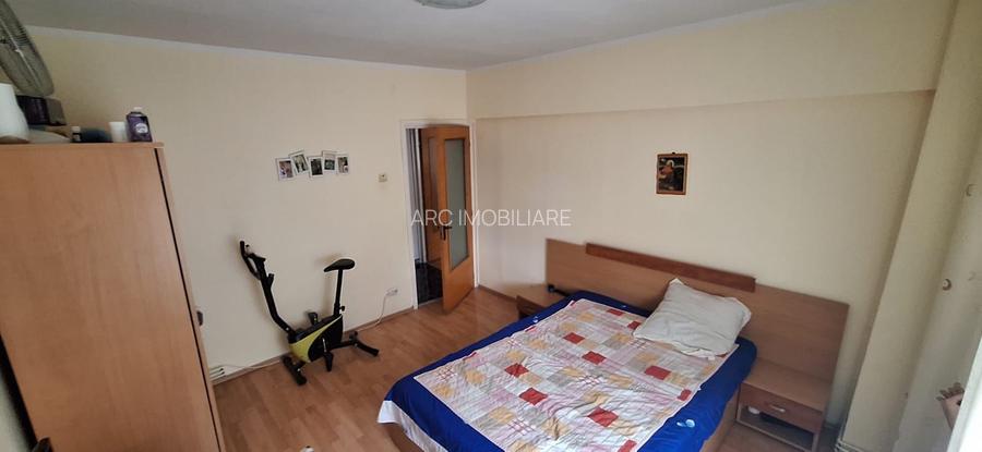 Apartament structura mare, întrare Racadau - 2