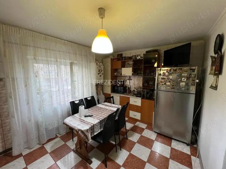 APARTAMENT 4 camere,SEBASTIAN-VULCAN CENTER - 8