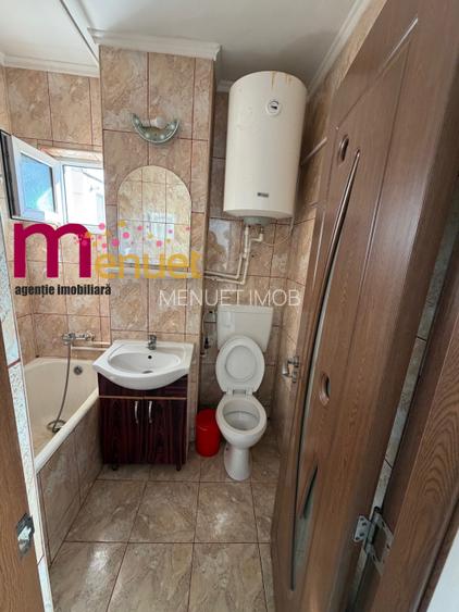 Apartament 2 camere,str.Alunisului,etaj 2 - 6