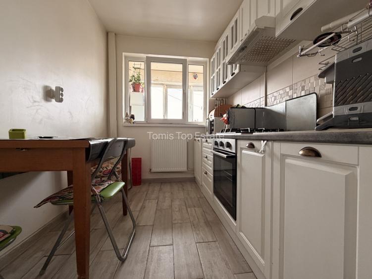 Apartament spațios cu 3 camere decomandat in zona Abator | Super Preț - 3