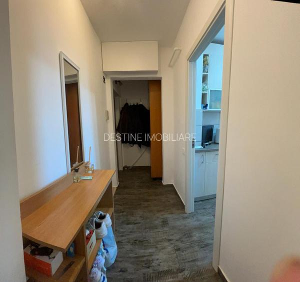 Apartament 2 camere, cu balcon, beci si loc de parcare, situat in zona Noua  - 8