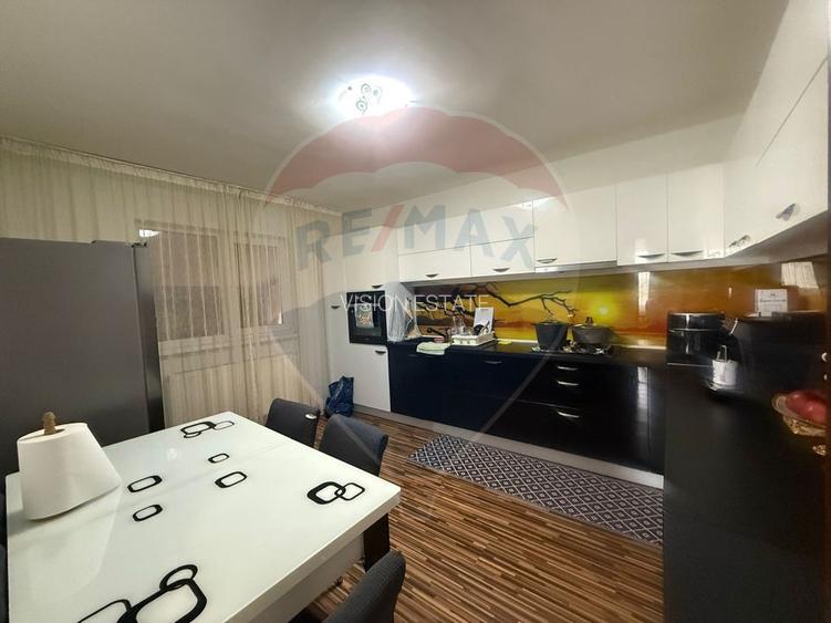 Casă / Vilă cu 5 camere de vânzare - 9