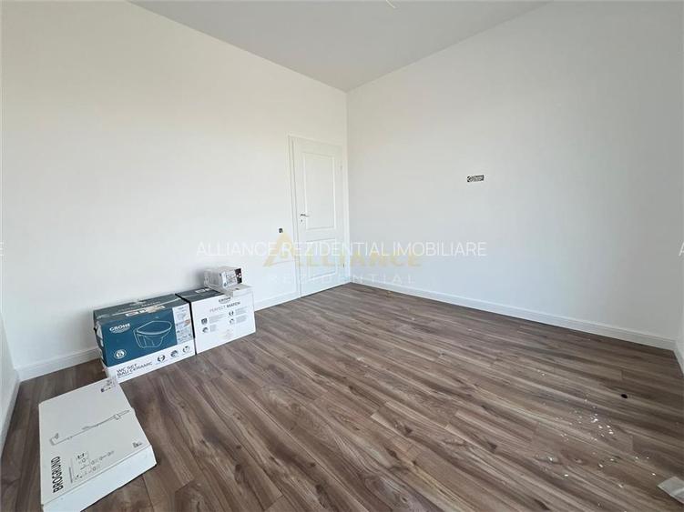 CASA PARTER-4 CAMERE- TEREN 450 MP-STR.AVIATORILOR - 13