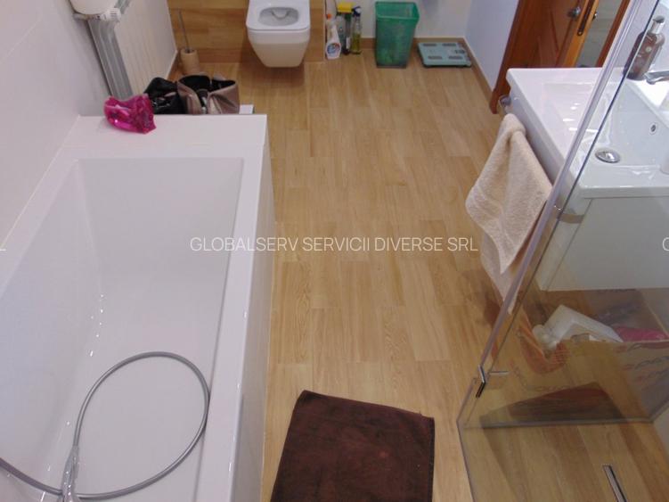 FARA COMISIOANE linga padure Vila 7 camere mobilata 4 bai 2 terase pe 1600mp - 36